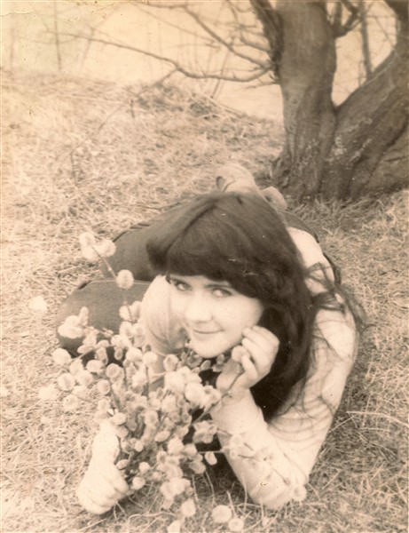Julia as young, 16 years old.jpg